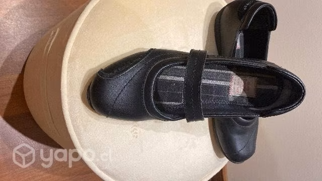 Zapatos colegio
