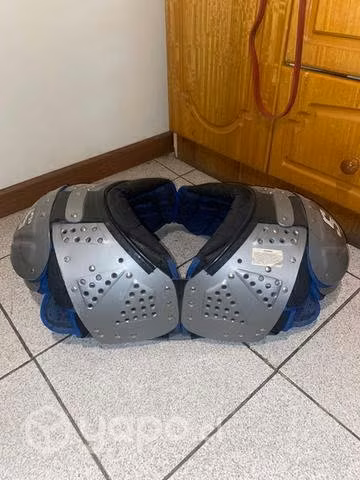 Hombreras FÚTBOL AMERICANO Talla 42-44 Marca SCHUT