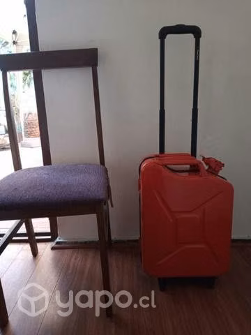 Maleta metálica nueva