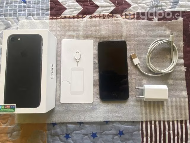 Iphone 7 en buen estado - Imagen 4