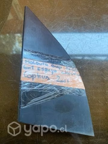 Moldura exterior superior derecha espejo Chv Capti
