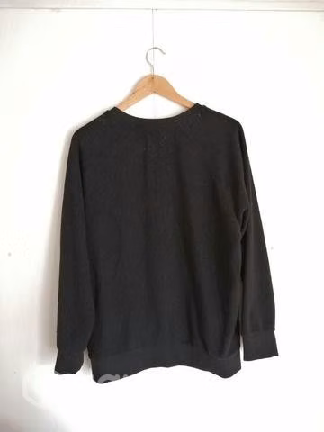 Ropa en buen estado - Imagen 2
