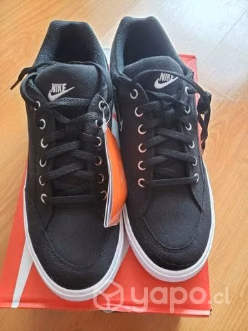 Zapatillas Nike talla 40 - Imagen 4