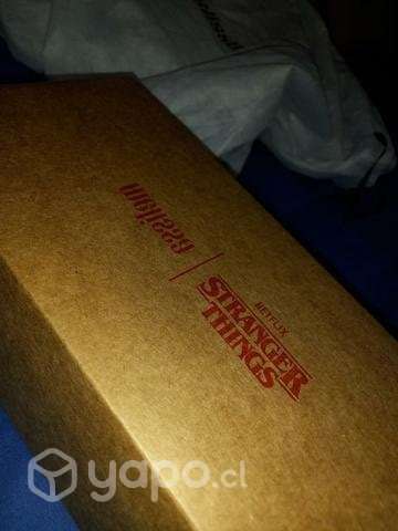 Sandalias/chalas stranger things - Imagen 2
