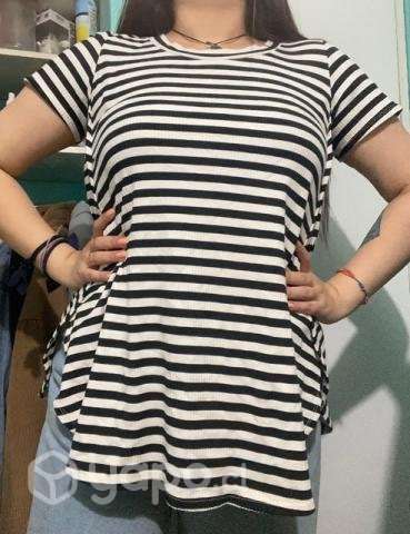 Poleras y blusas, todas - Imagen 2