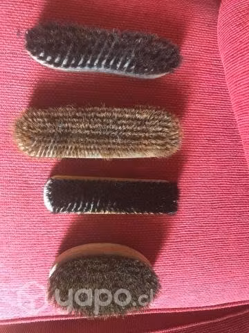 Cepillos Ropa Antiguo Base Madera