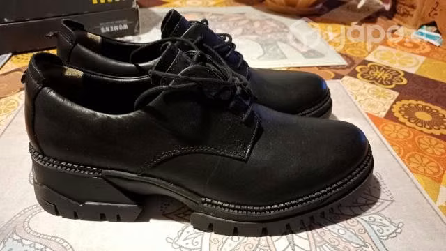 Calzado nuevo marca CAT original