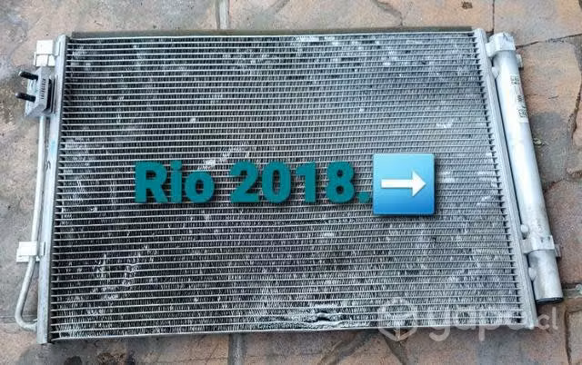 Condensador Rio 2018 2022 buen estado (reparado)