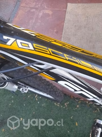 Bici MTB marca Scott