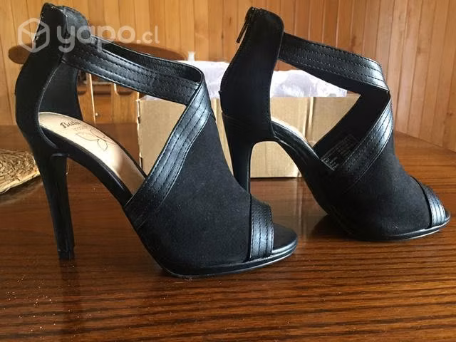 Zapatos con taco