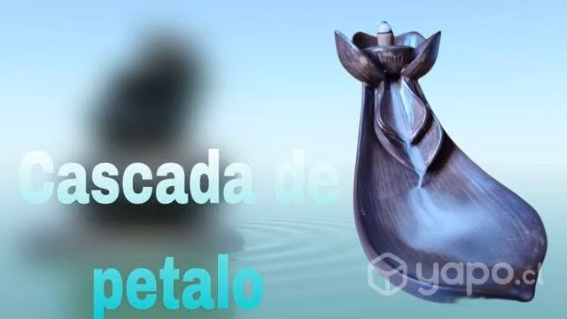 Cascadas de humo de incienso