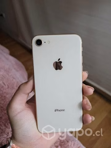 IPhone 8 64 GB rosado