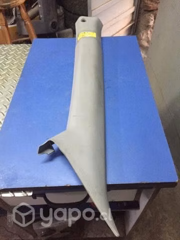 Tapiz cubre pilar delantero superior izquierdo Ssa