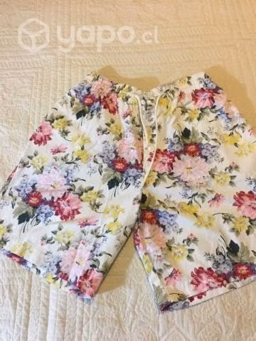 Shorts talla 40 o S, metro Tobalaba y Colón