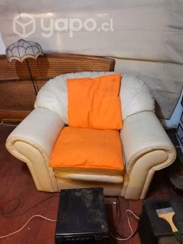 Comodo Sofa muy buen estado