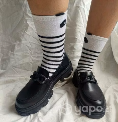 Mocasines negros nuevos 38