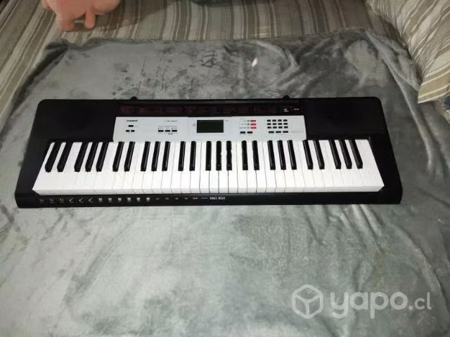 Teclado personal casino CTK-1500 C/Fuente
