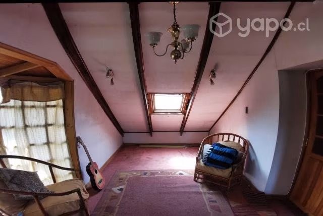 Casa en Maipú de 5D y 4B de 140 mts2 ARRIENDO DISP.