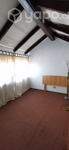 Casa en Maipú de 5D y 4B de 140 mts2 ARRIENDO DISP.