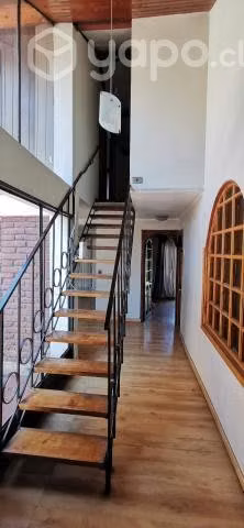 Casa en Maipú de 5D y 4B de 140 mts2 ARRIENDO DISP.