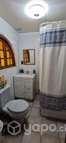 Casa en Maipú de 5D y 4B de 140 mts2 ARRIENDO DISP.