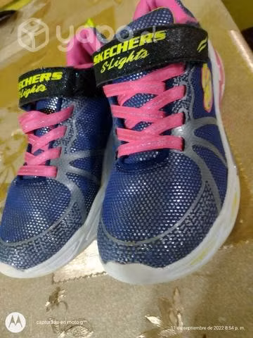 Zapatillas con luces 33 poco uso
