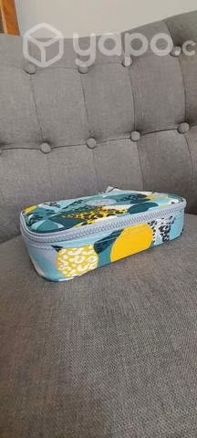 Estuche KIPLING NUEVO (PRECIO CONVERSABLE)