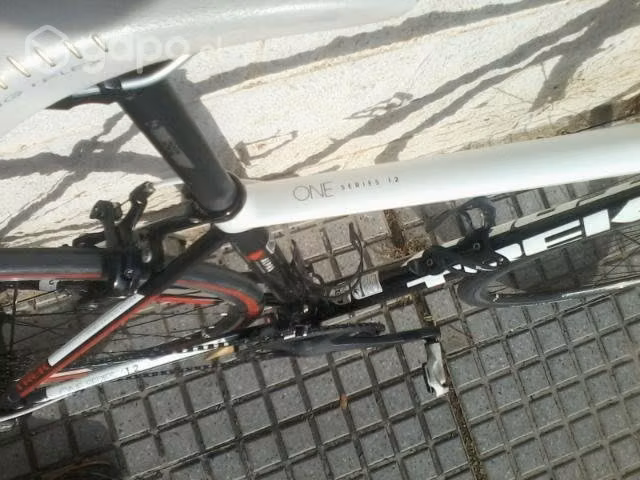 Bicicleta trek rutera ones series 1.2