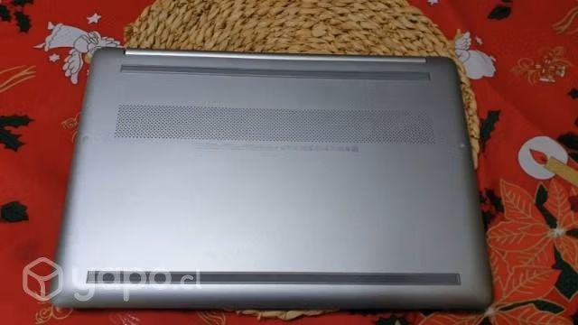 HP AMD Ryzen 5 15.6" - Imagen 3