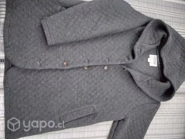 ropa casi nueva