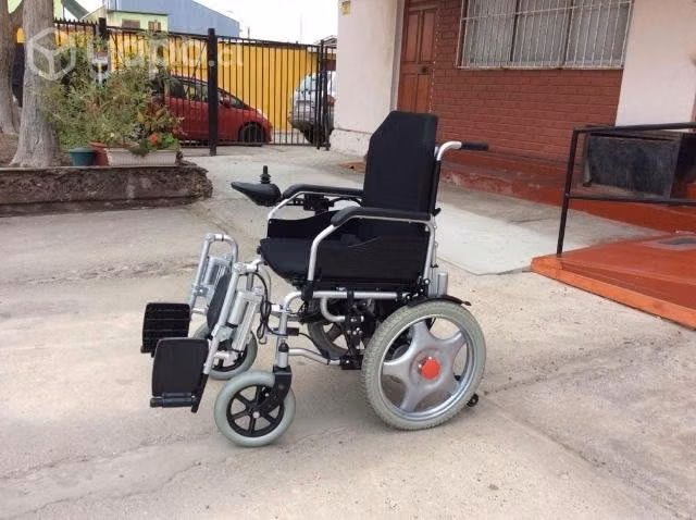 Silla de ruedas eléctrica - Imagen 3