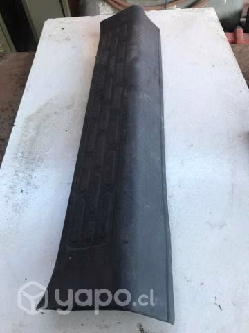 Cubre zocalo delantero derecho Honda Ridgeline