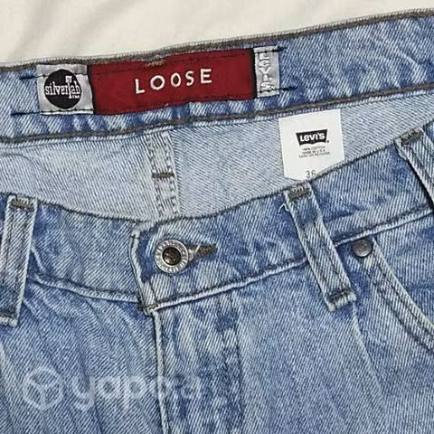 Bermuda levi's talla 48, 36 Americana