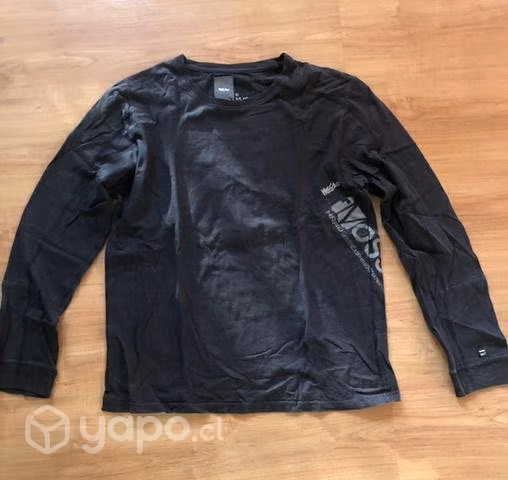 Polera Mossimo talla L