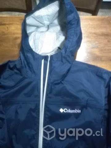 Casaca Columbia y polera