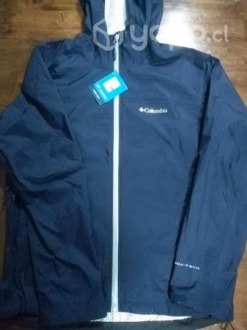 Casaca Columbia y polera