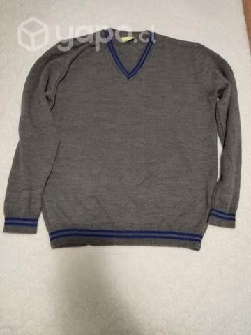 Sueter colegio Concepción talla L