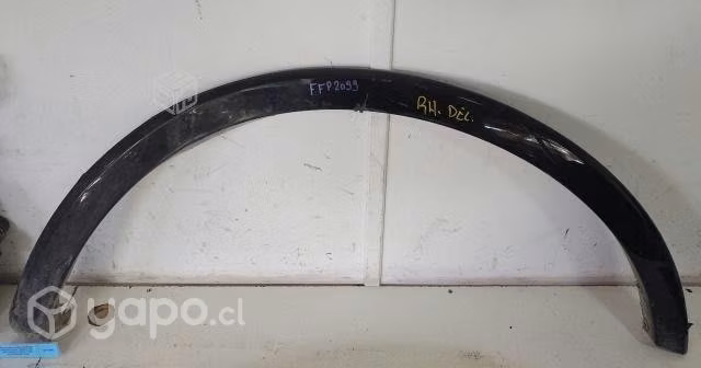Moldura Pasa Rueda Delantera Der Ford F150 2020