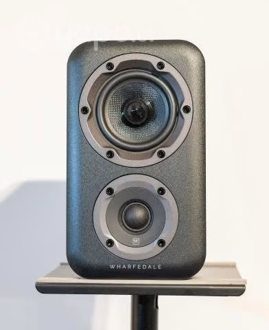 Parlantes Surround Wharfedale 3D D300 Rubí