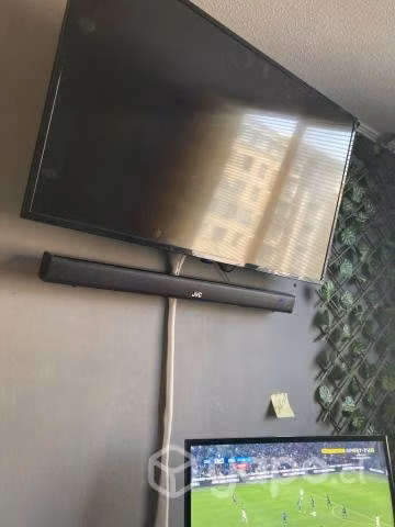 Televisor JVC LED 43" Full HD SmartTV LT-43K