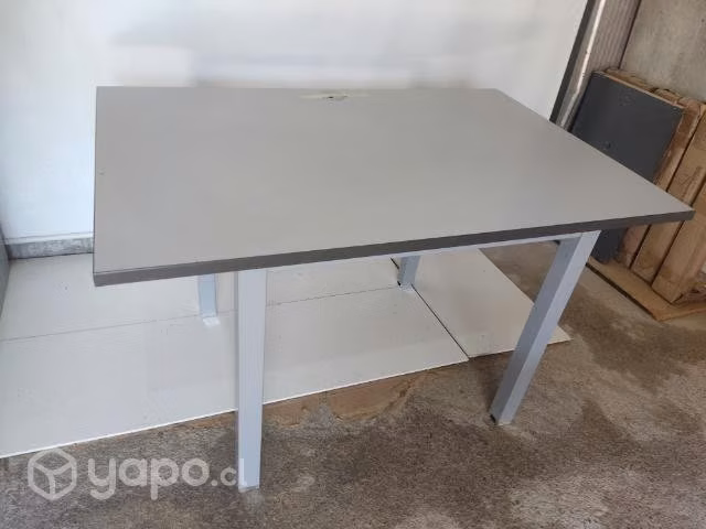 Escritorio con base metálica - Imagen 5