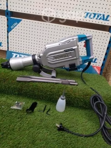 Cango demoledor marca TOTAL 16 k 1700 Watts