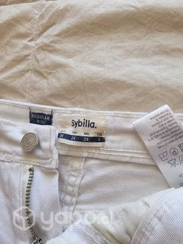 Short Blanco Sybilla