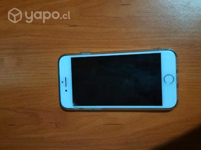 IPhone 8 desbloqueado con detalles minimos