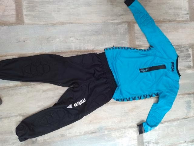 Buzo de Arquero talla 12