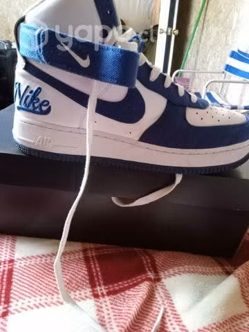 Zapatillas fue usada dos posturas
