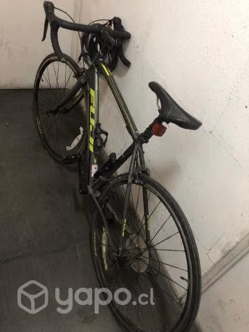Bicicleta Ruta Fuji Sportif 2.1