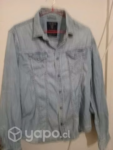 Camisa guess buen estado