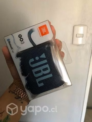 Parlante jbl go3