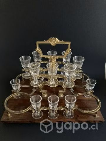 Licorera francesa antigua